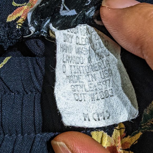 Black with floral print Classique by Shawn midi tiered rayon skirt (medium) - Picture 8 of 8